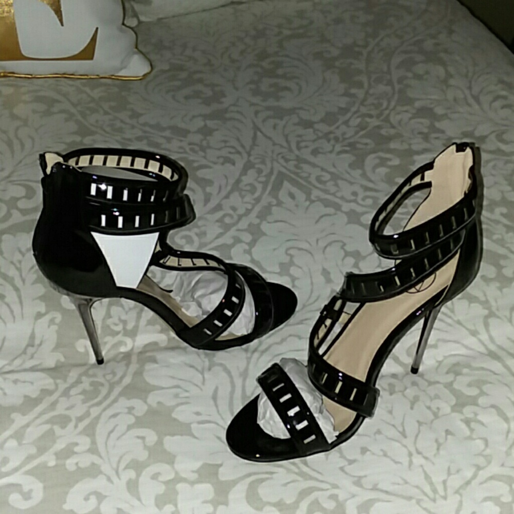 Heeled sandals